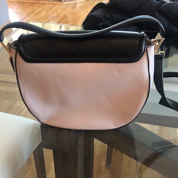 Kate spade satchel - Picture 3 of 6